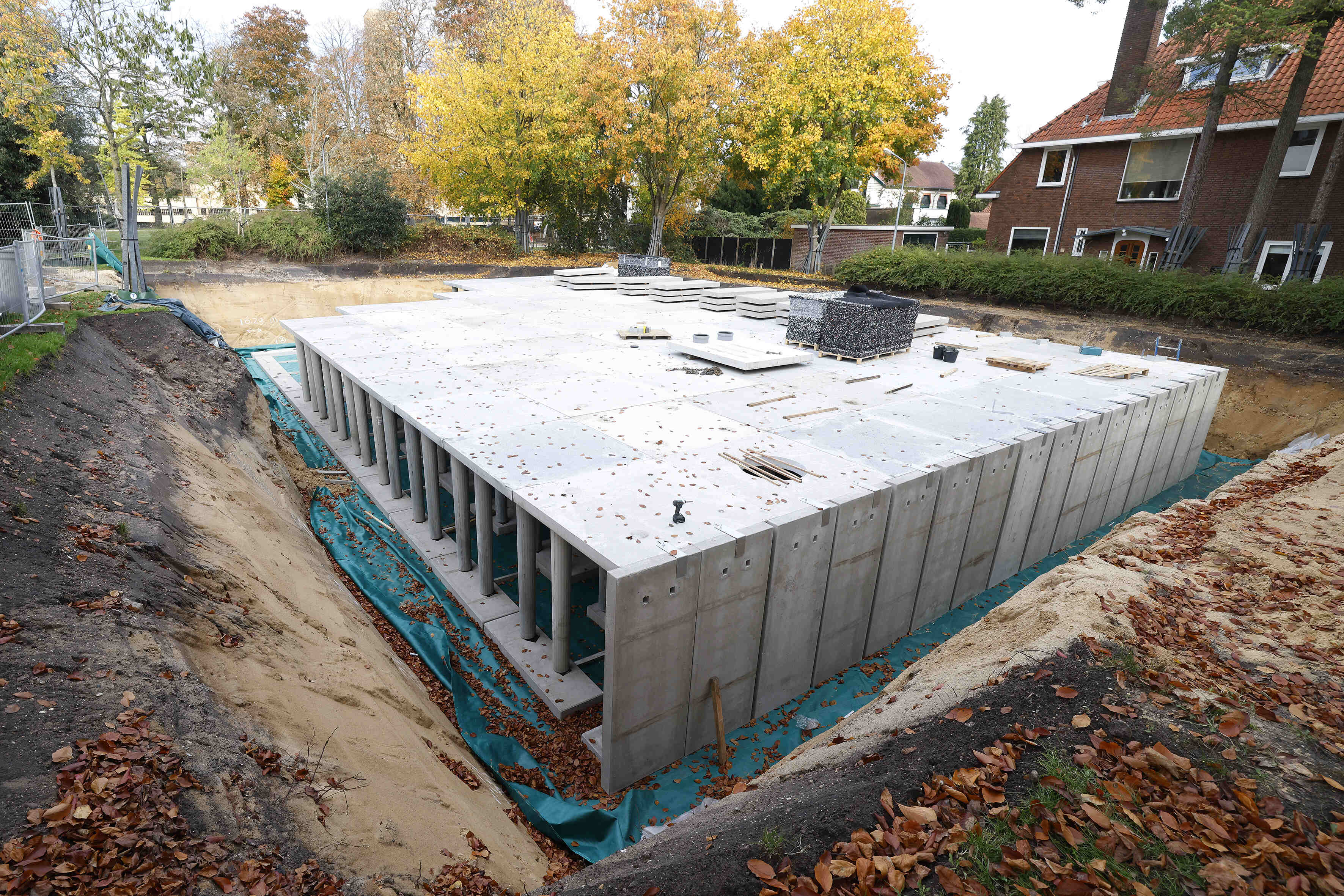 Grote bergings- en infiltratiekelders voor het regenwater